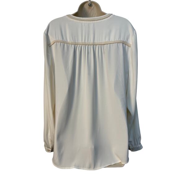 Chico's Crème Embroidered Boho Top - Size 3 Pre-owned - Picture 2 of 7